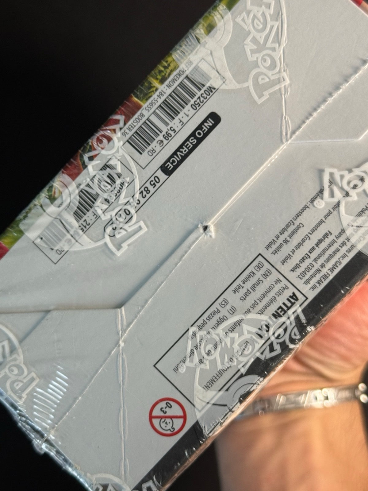 Display – Écarlate et Violet de Base (EV01)