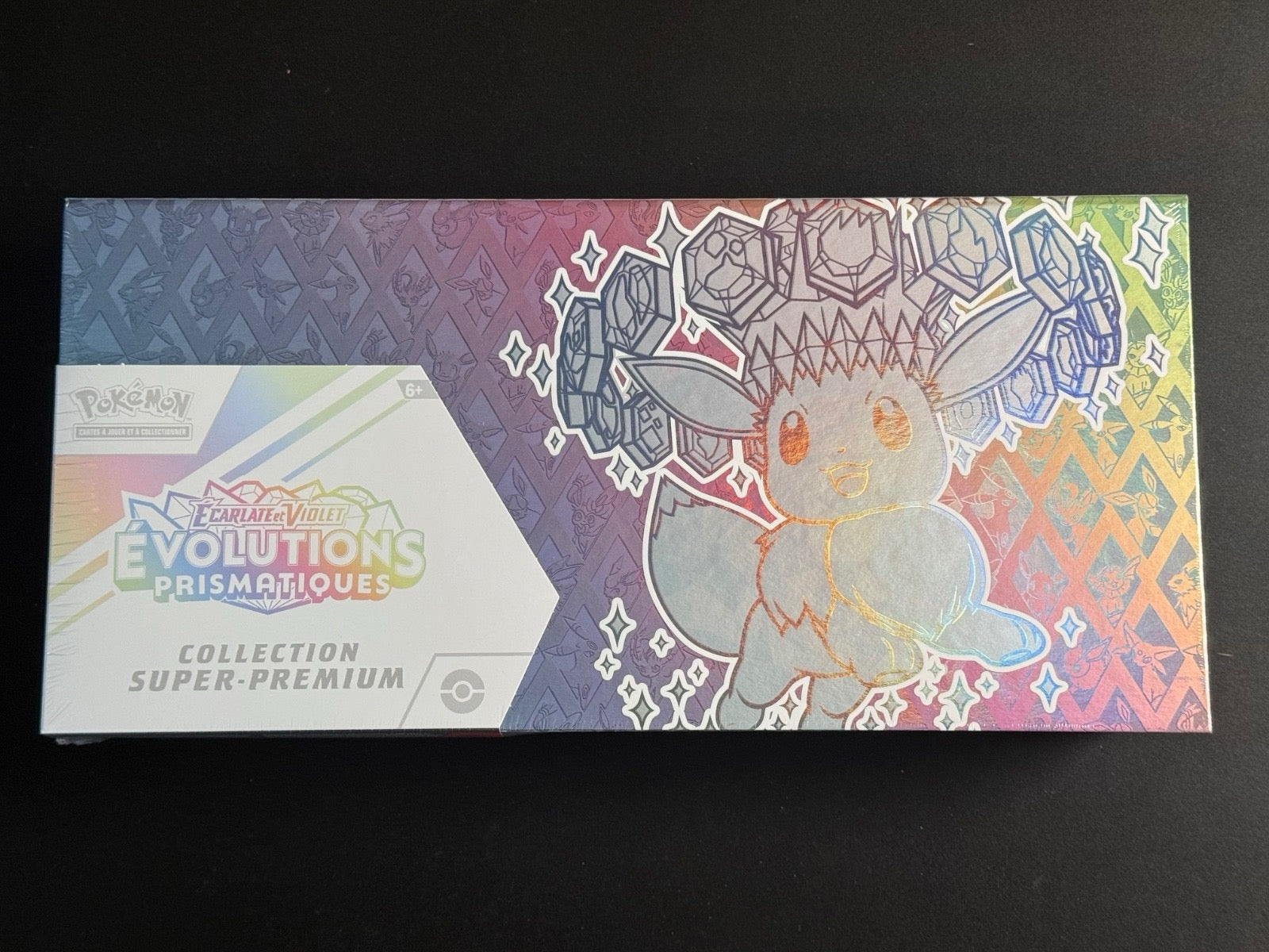 Super Premium Collection (SPC) – Écarlate et Violet : Évolutions Prismatiques (EV8.5)