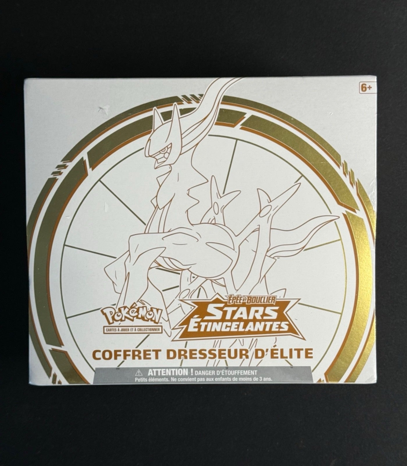Coffret Dresseur d'Élite (ETB) – Épée et Bouclier : Stars Étincelantes (EB09)