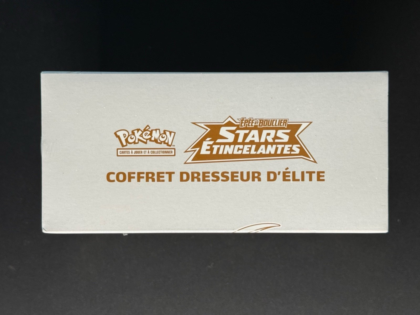 Coffret Dresseur d'Élite (ETB) – Épée et Bouclier : Stars Étincelantes (EB09)