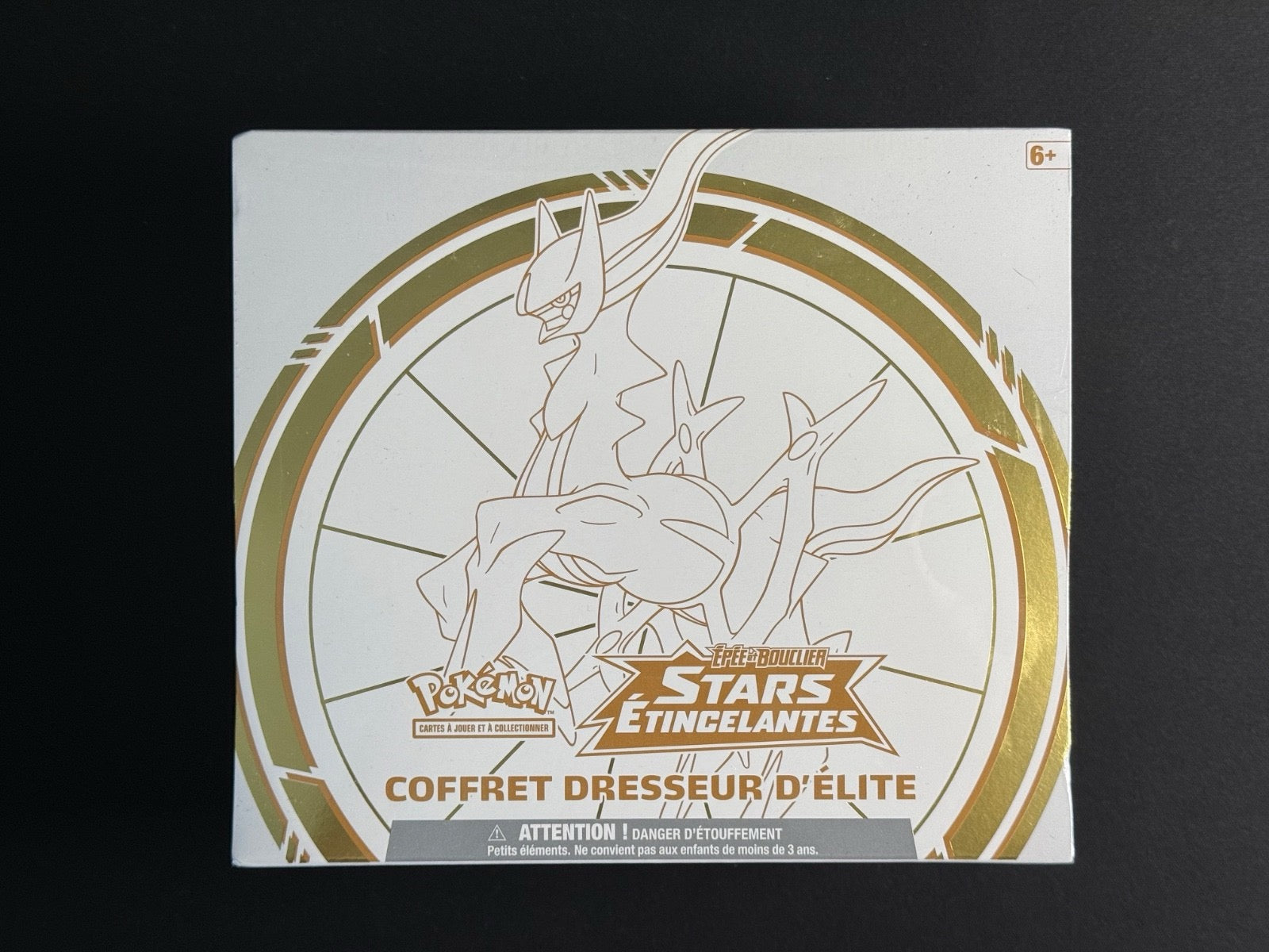 Coffret Dresseur d'Élite (ETB) – Épée et Bouclier : Stars Étincelantes (EB09)