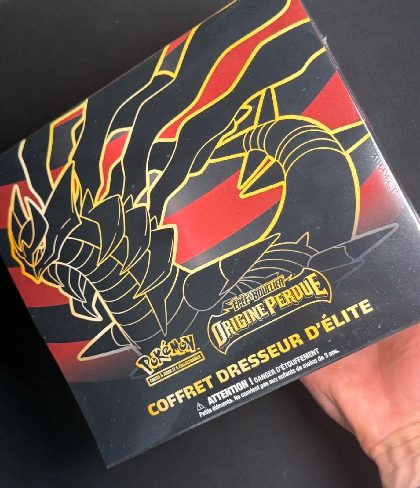 Coffret Dresseur d'Élite (ETB) – Épée et Bouclier : Origine Perdue (EB11)