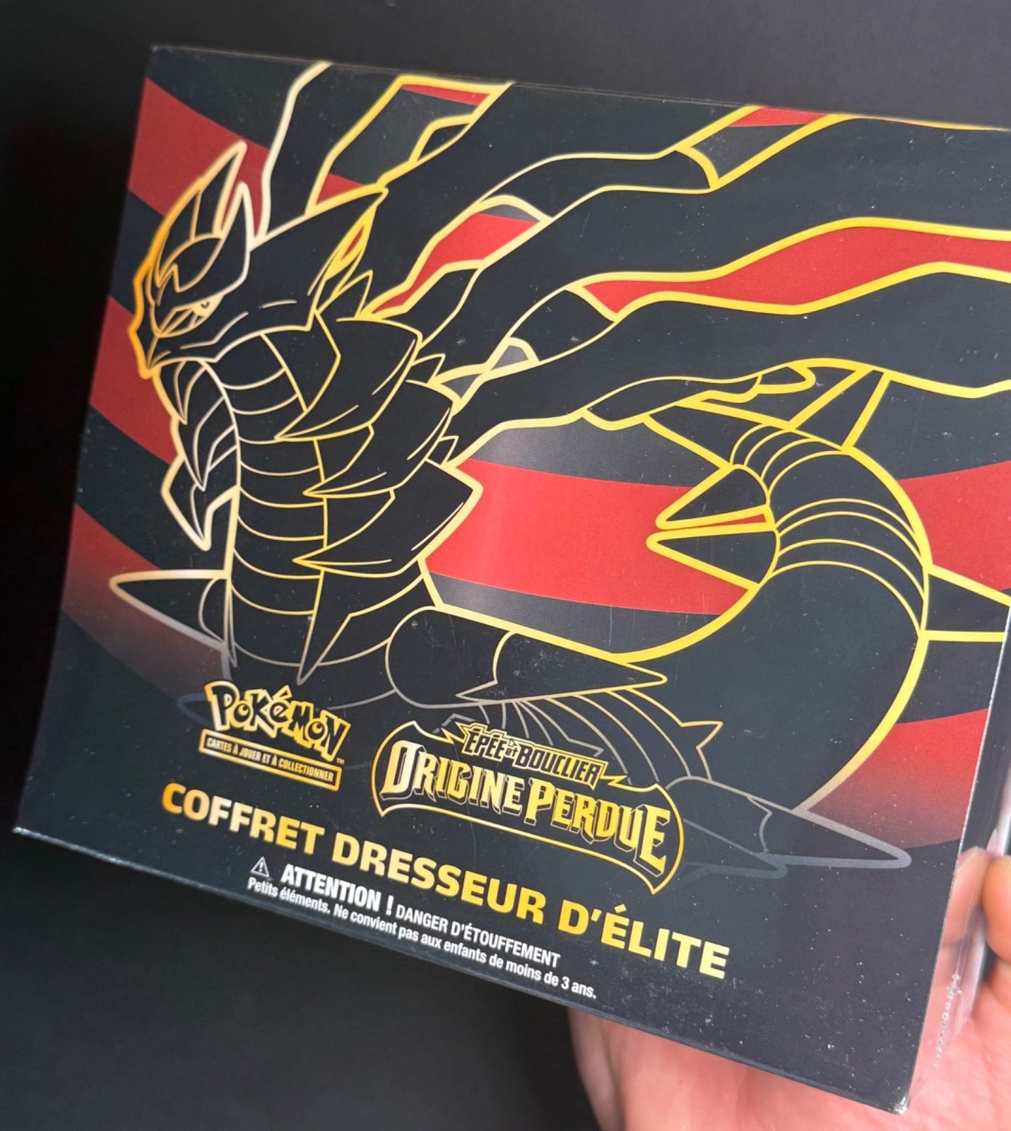 Coffret Dresseur d'Élite (ETB) – Épée et Bouclier : Origine Perdue (EB11)