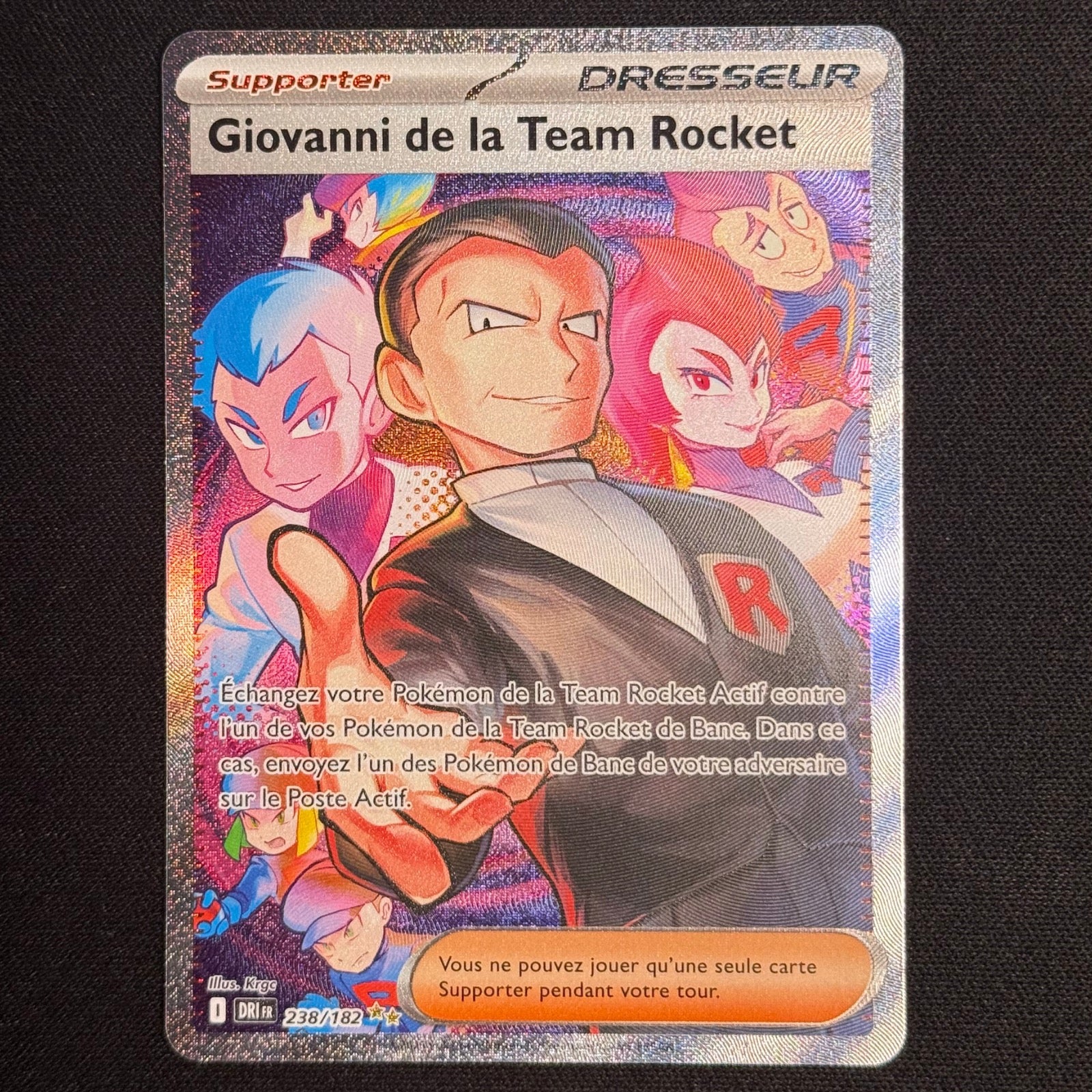 Giovanni de la Team Rocket 238/182 - Rivalités Destinées