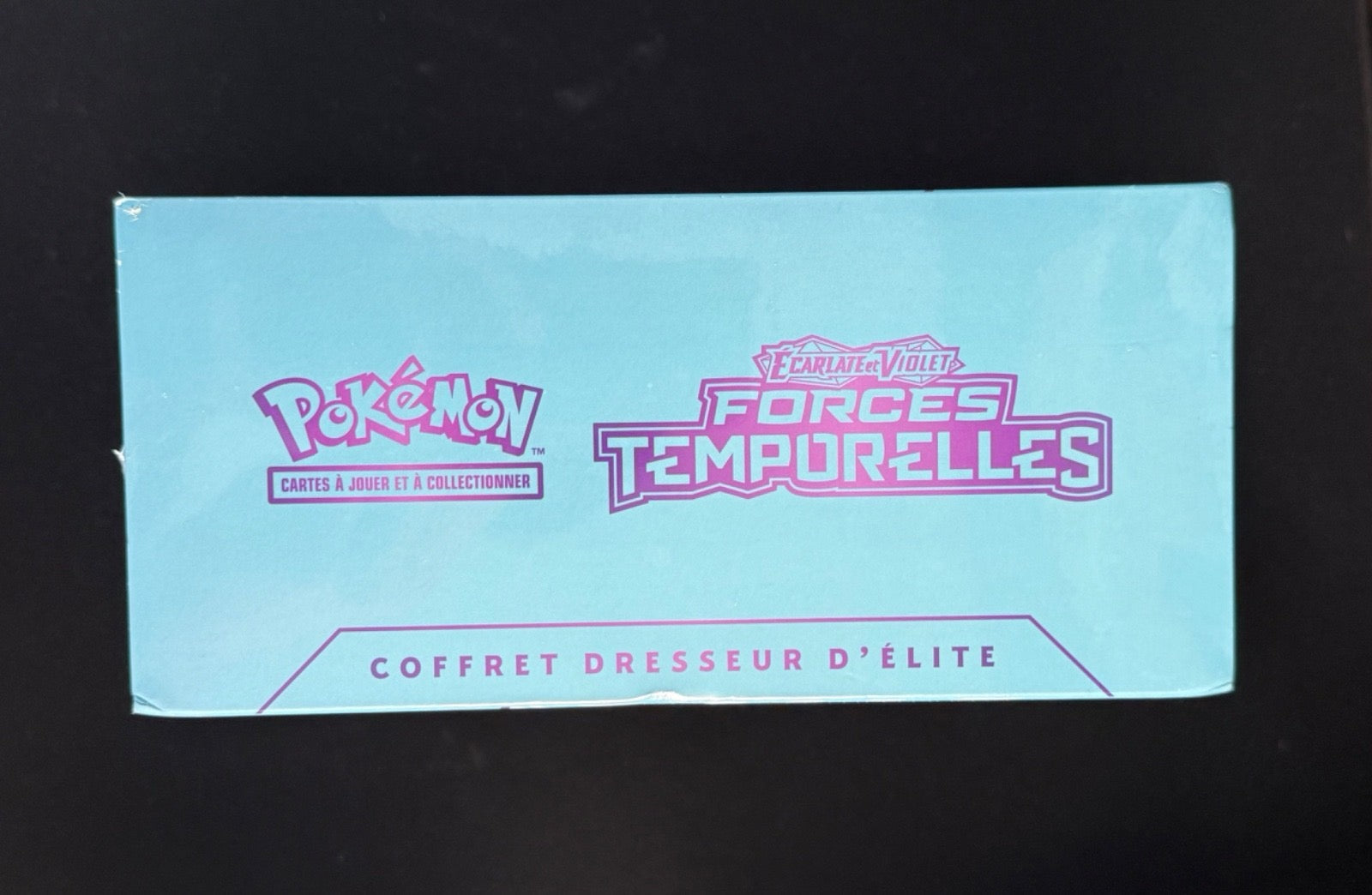 Coffret Dresseur d'Élite (ETB) – Écarlate et Violet : Forces Temporelles (EV05)